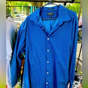 Banana Republic XL men’s blue dress shirt
